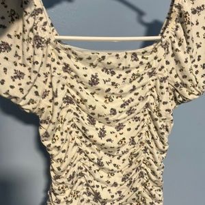 Girls art class puffy sleeved floral shirt